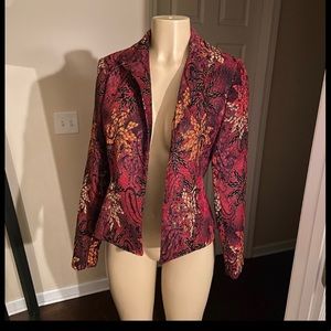 Gorgeous structured blazer